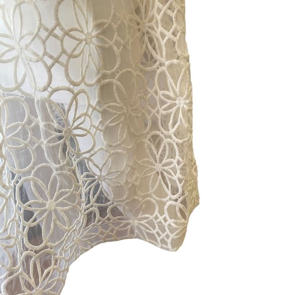 Nicholas White Sheer Floral Embroiderer Skirt size 4 - Picture 2 of 6